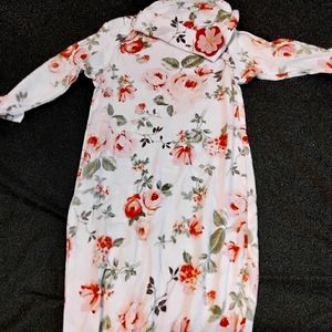 NWT Baby Nay Newborn Gown and Cap
